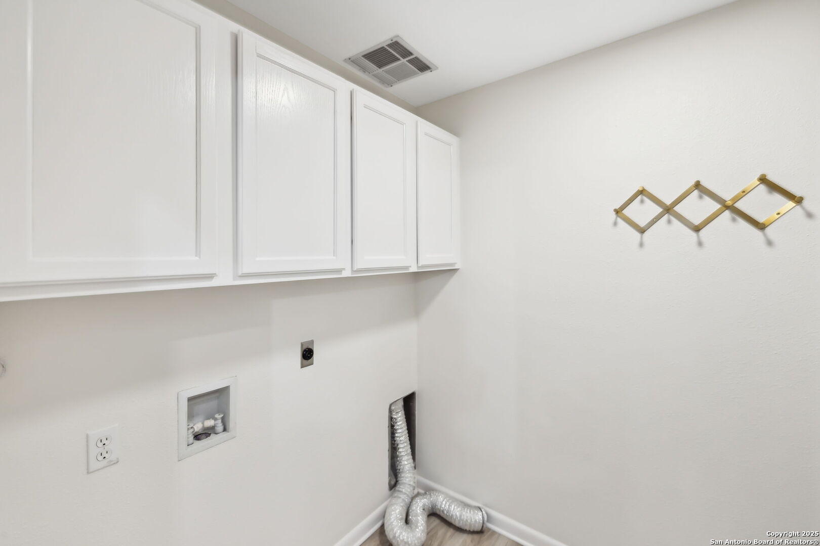 307 Ridgehaven Pl