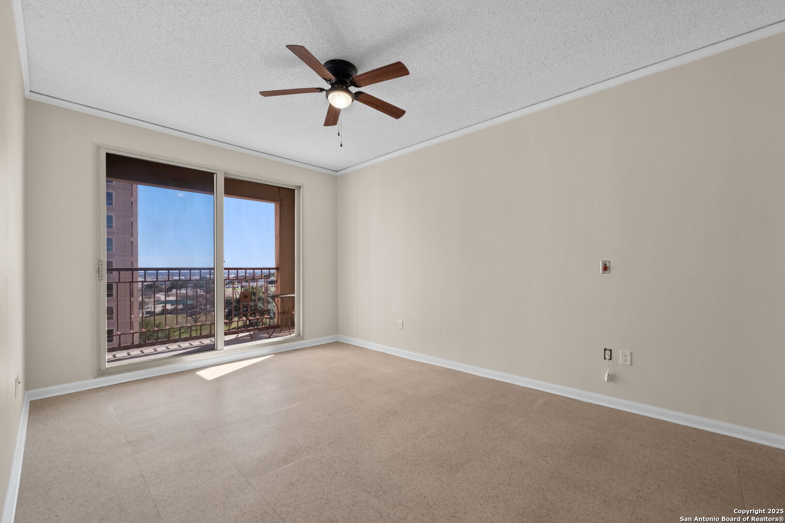 1 Towers Park Lane 813