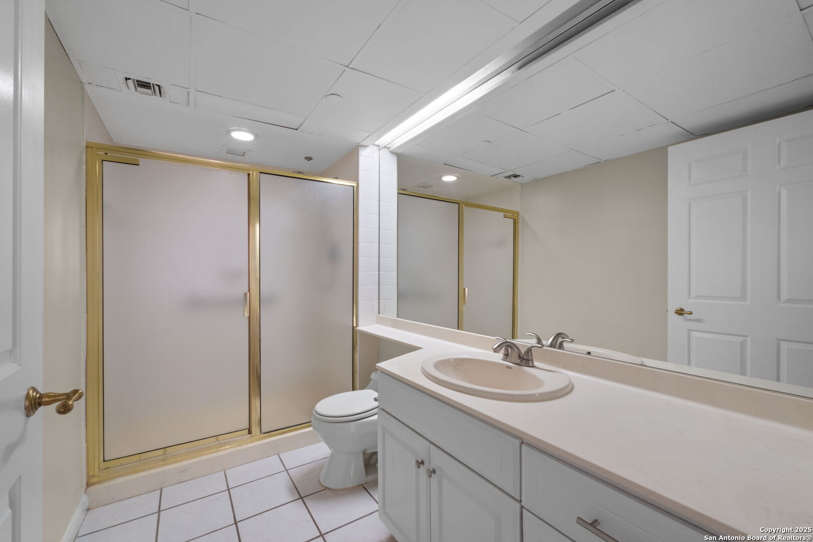 1 Towers Park Lane 813