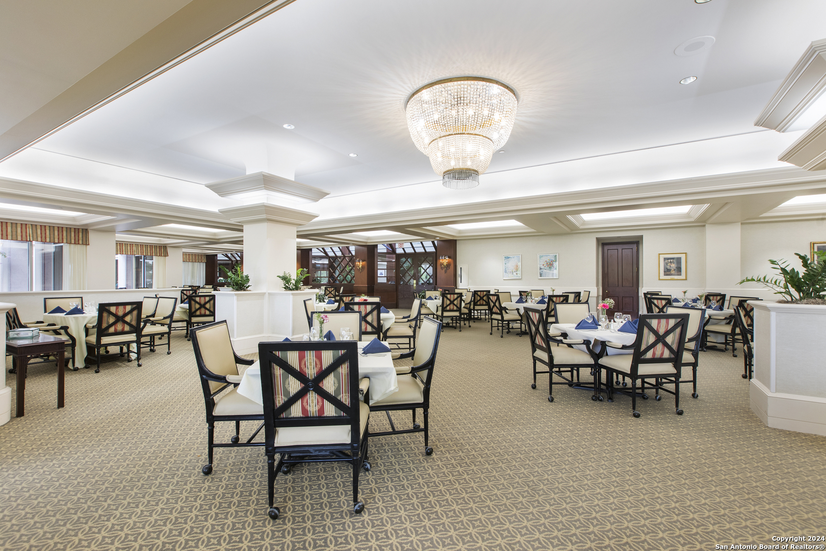 1 Towers Park Lane 813