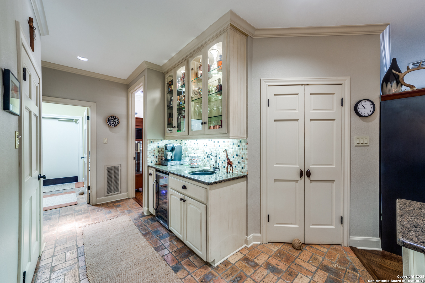 47 HAVERHILL WAY