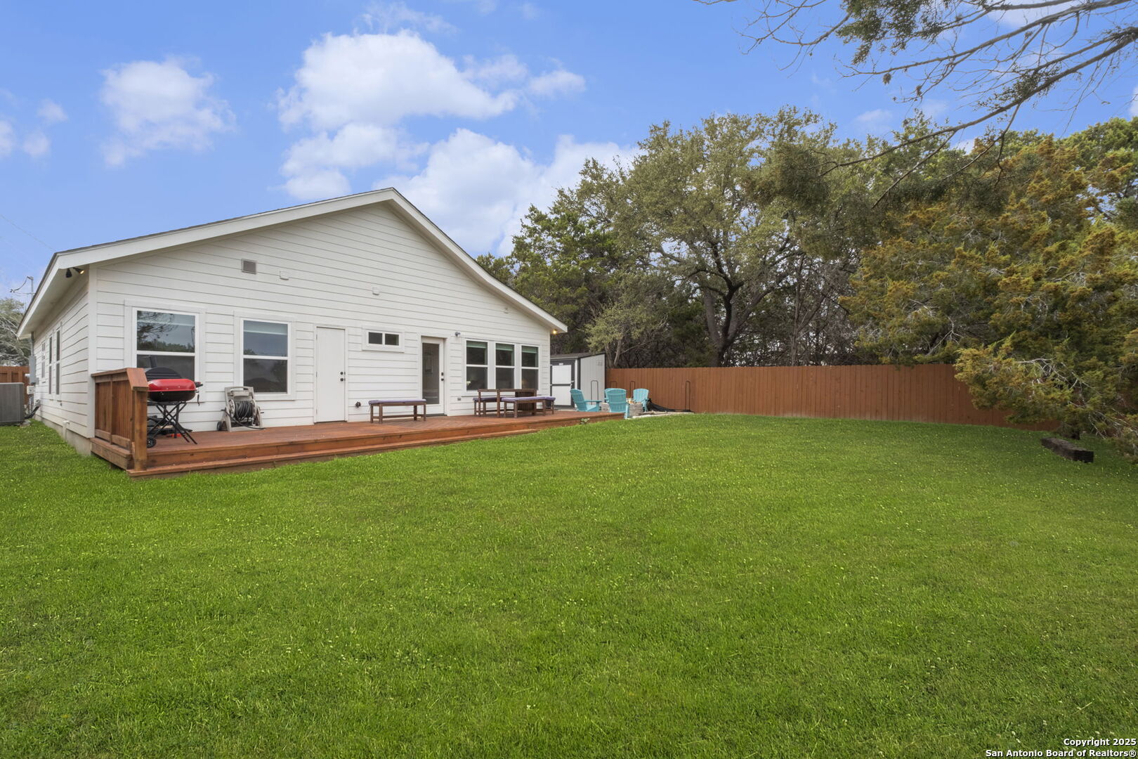 1680 LAKEVIEW DR