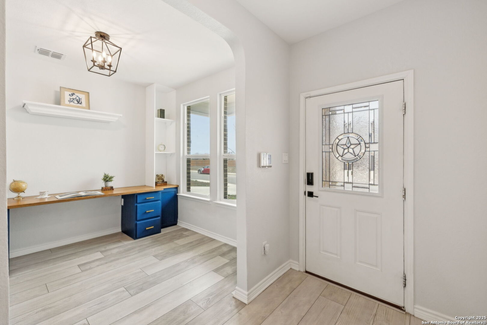8330 Belgard Cv