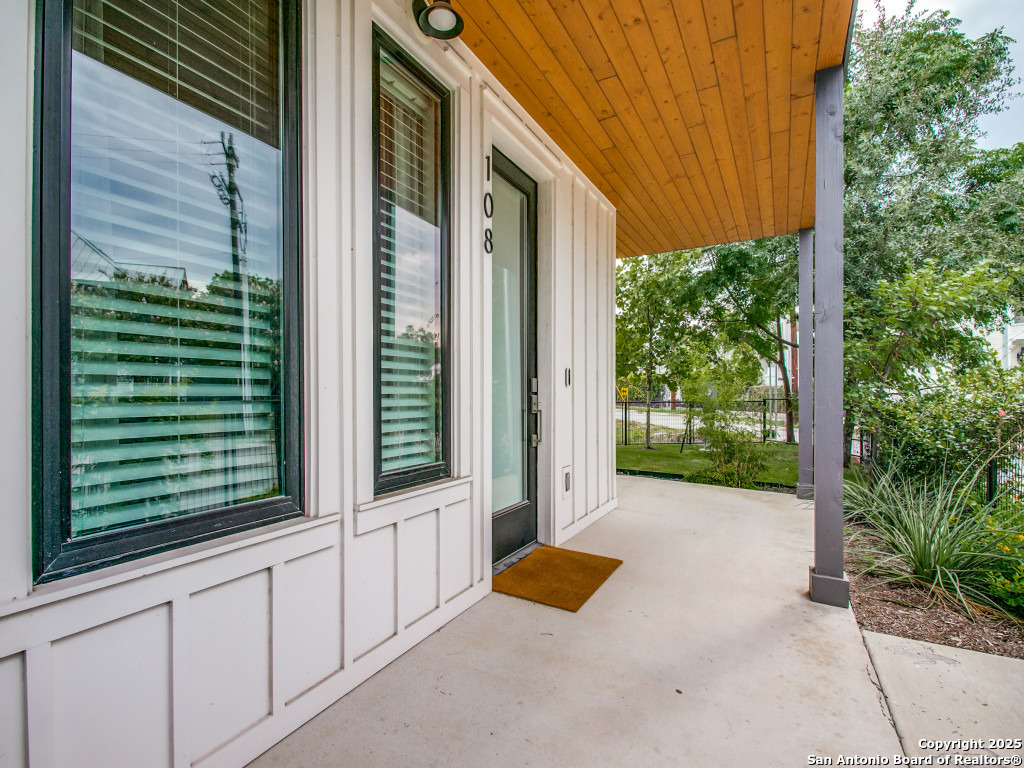 1226 S PRESA ST 108