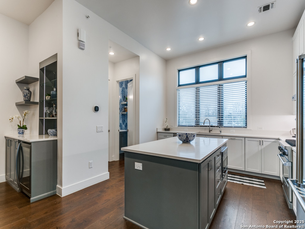 1226 S PRESA ST 108