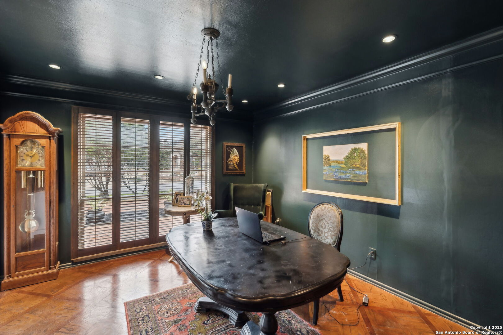 2214 Briarwood Dr