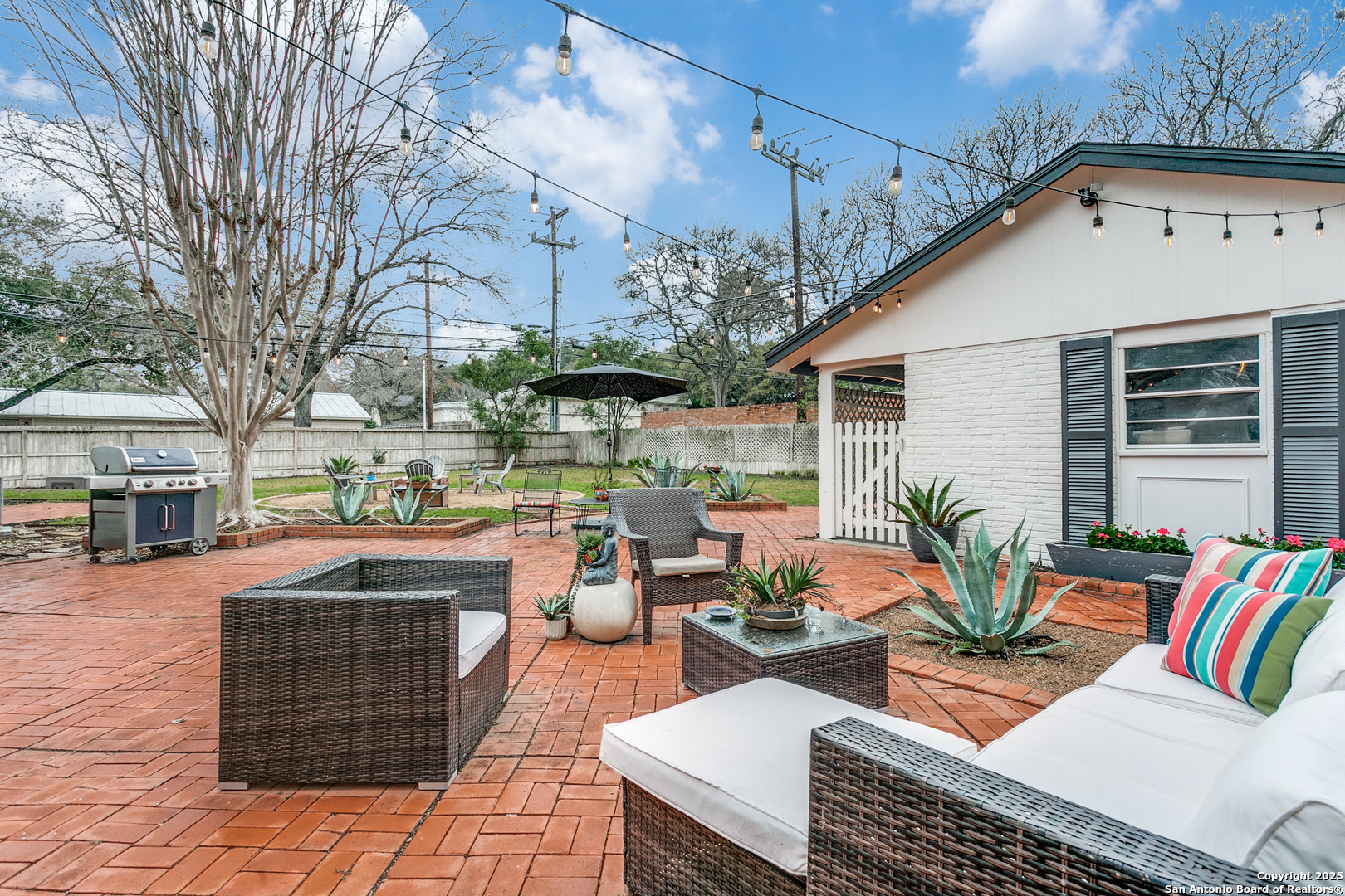 2303 KENILWORTH BLVD