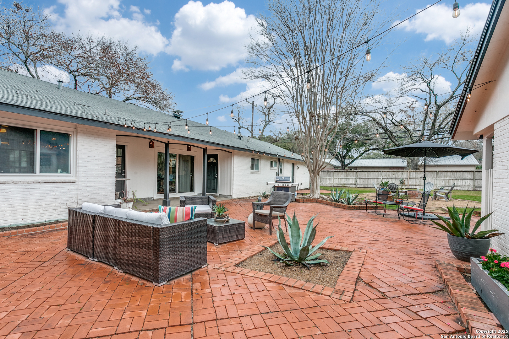 2303 KENILWORTH BLVD
