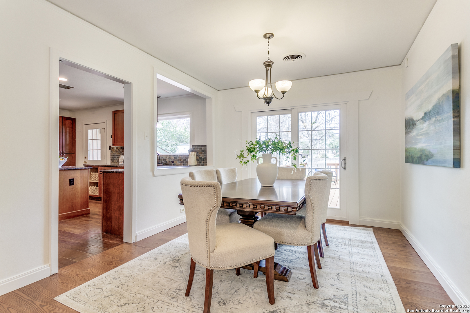 145 SCHREINER PL