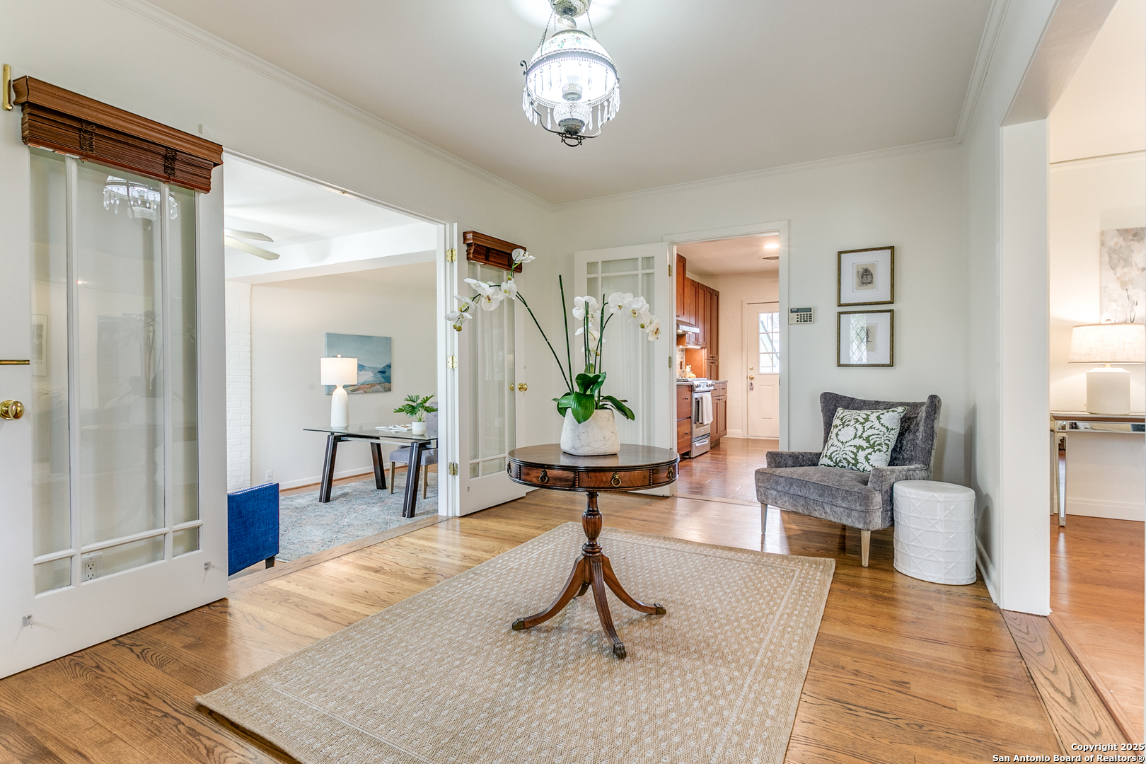 145 SCHREINER PL