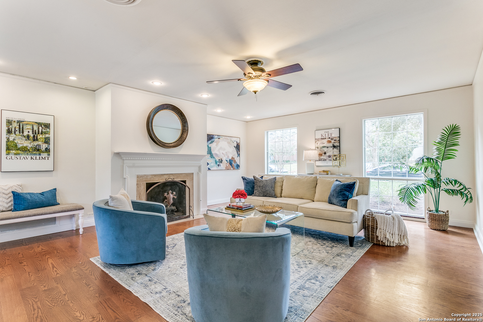 145 SCHREINER PL