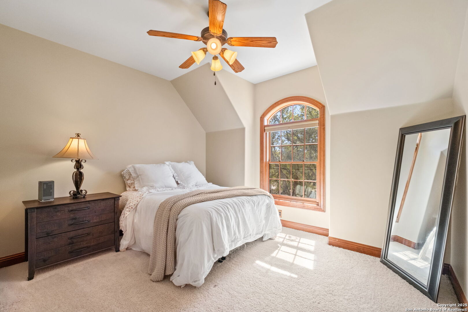 111 Saddle Ridge