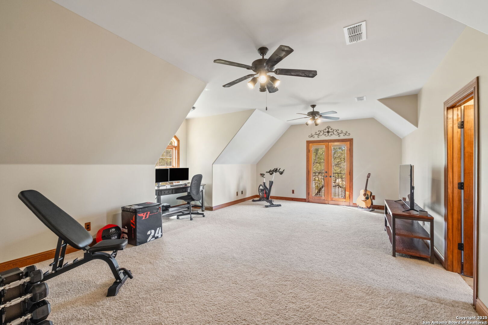 111 Saddle Ridge