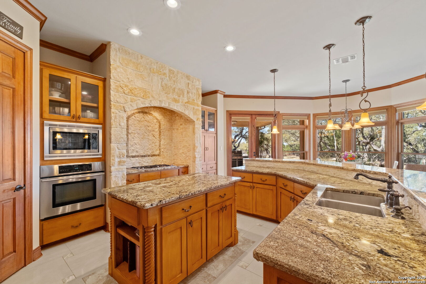 111 Saddle Ridge