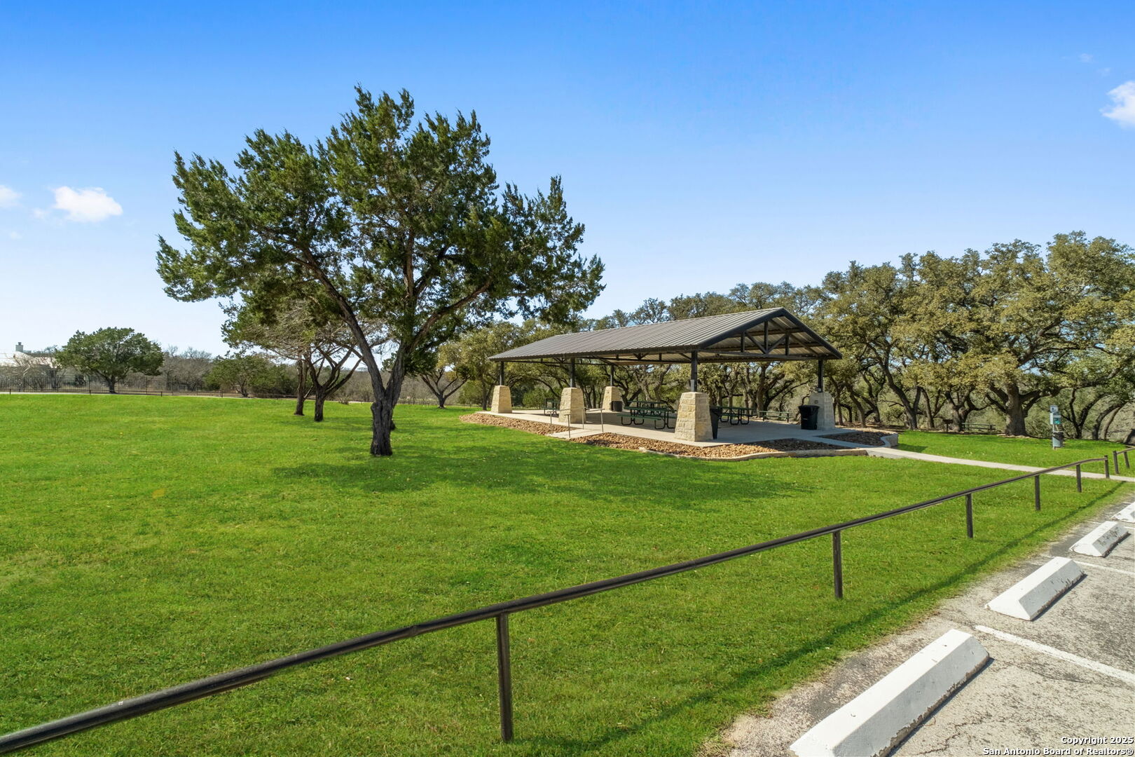 111 Saddle Ridge