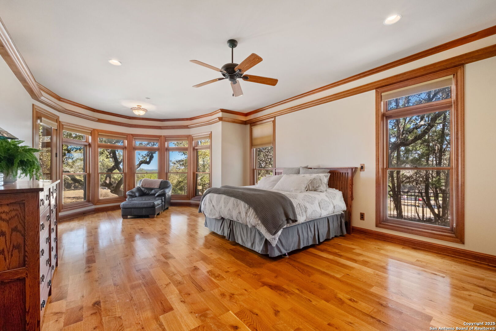 111 Saddle Ridge