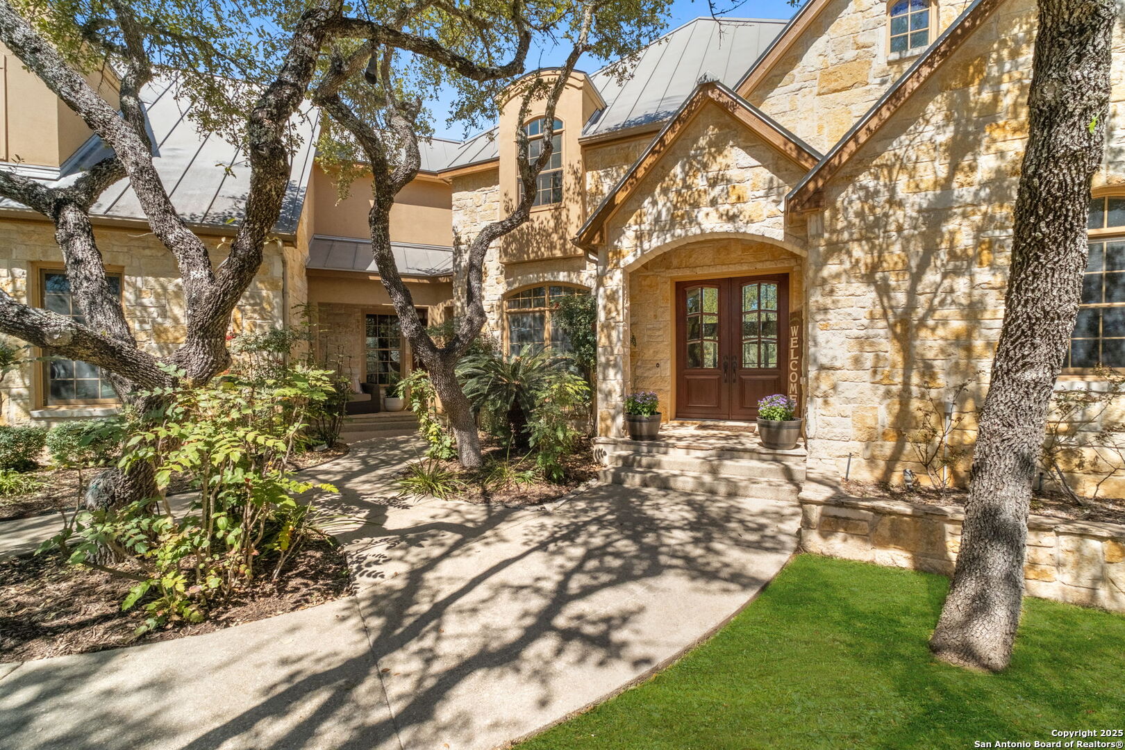 111 Saddle Ridge