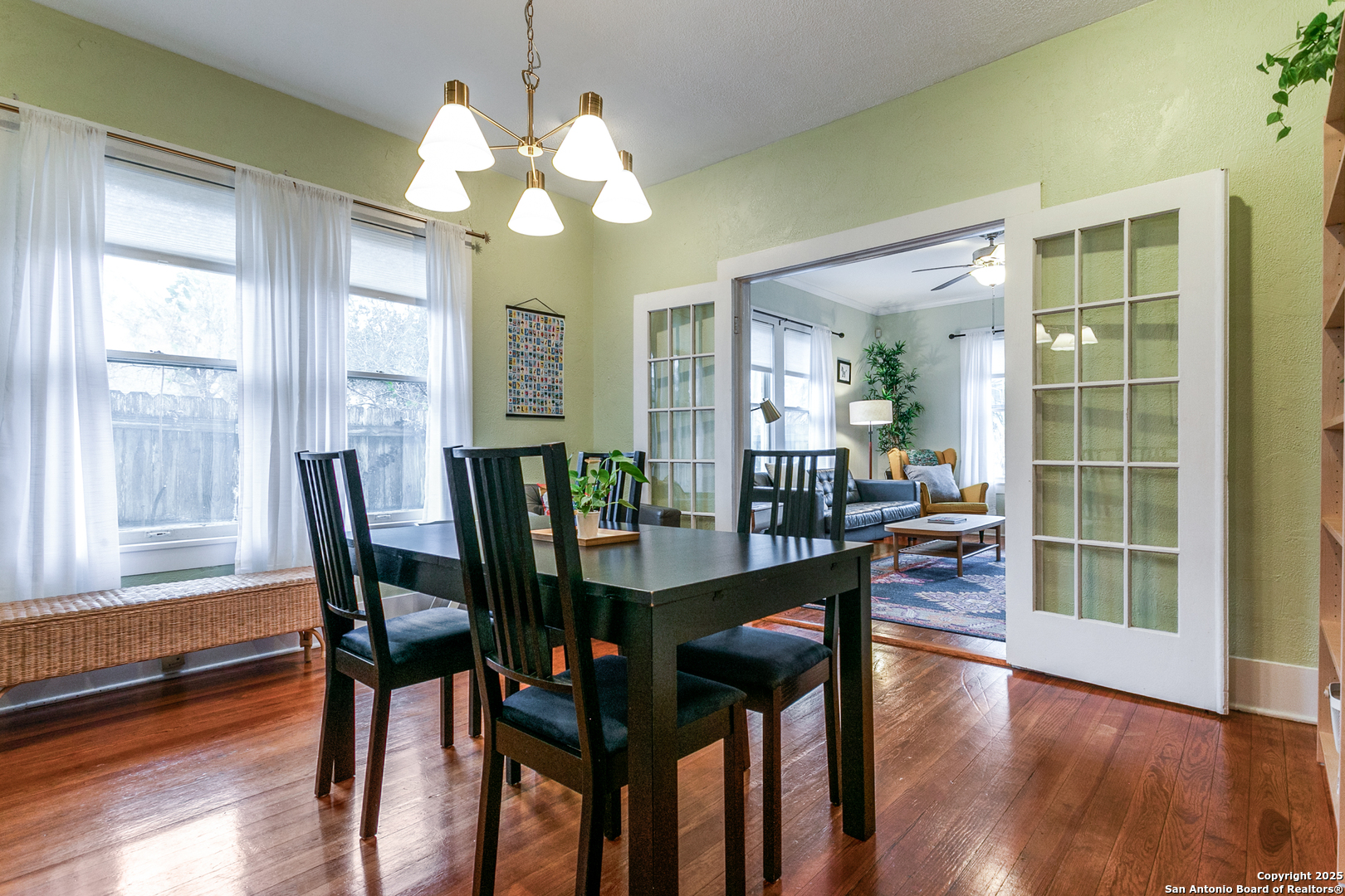 723 S Main