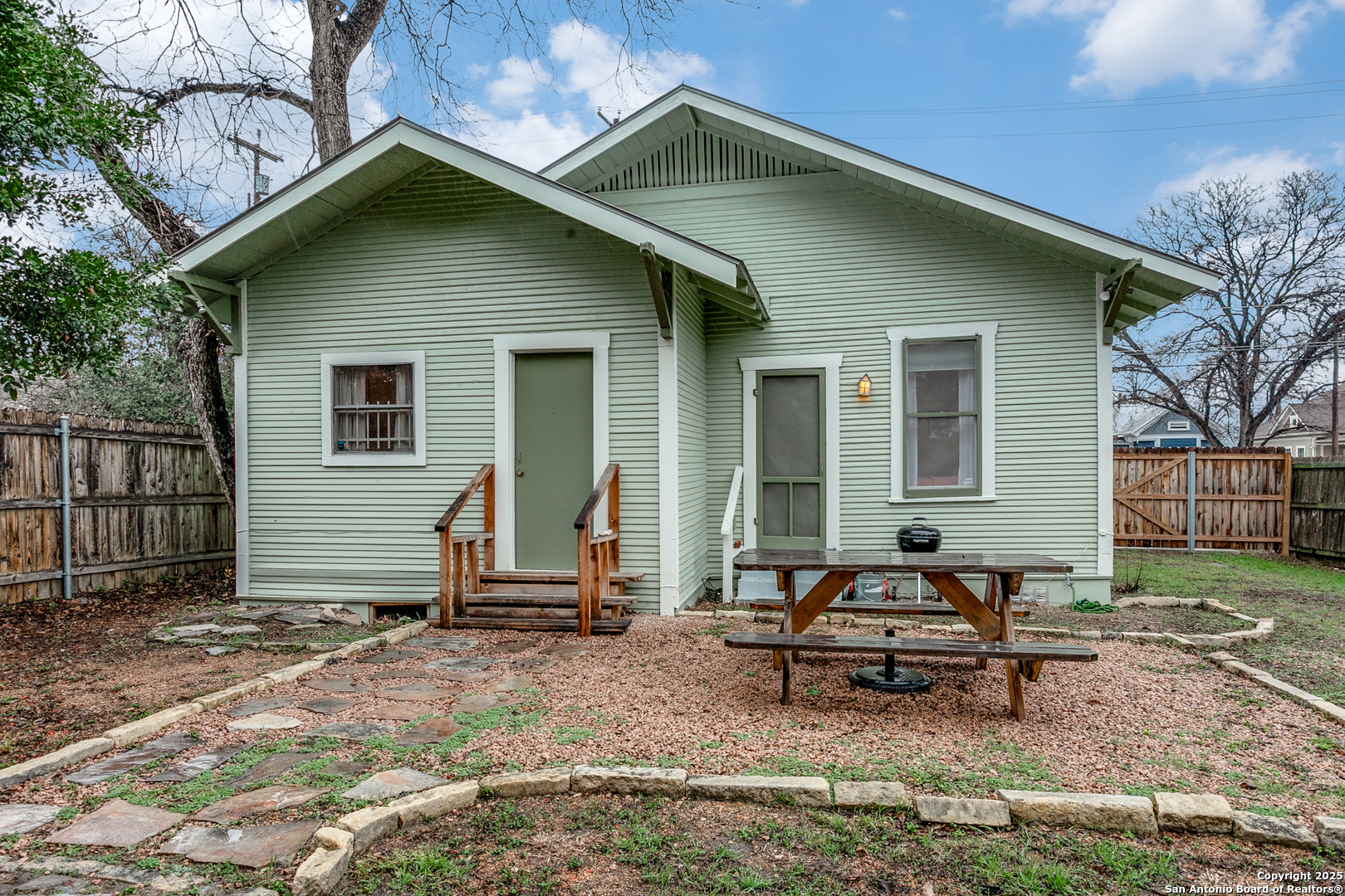 723 S Main