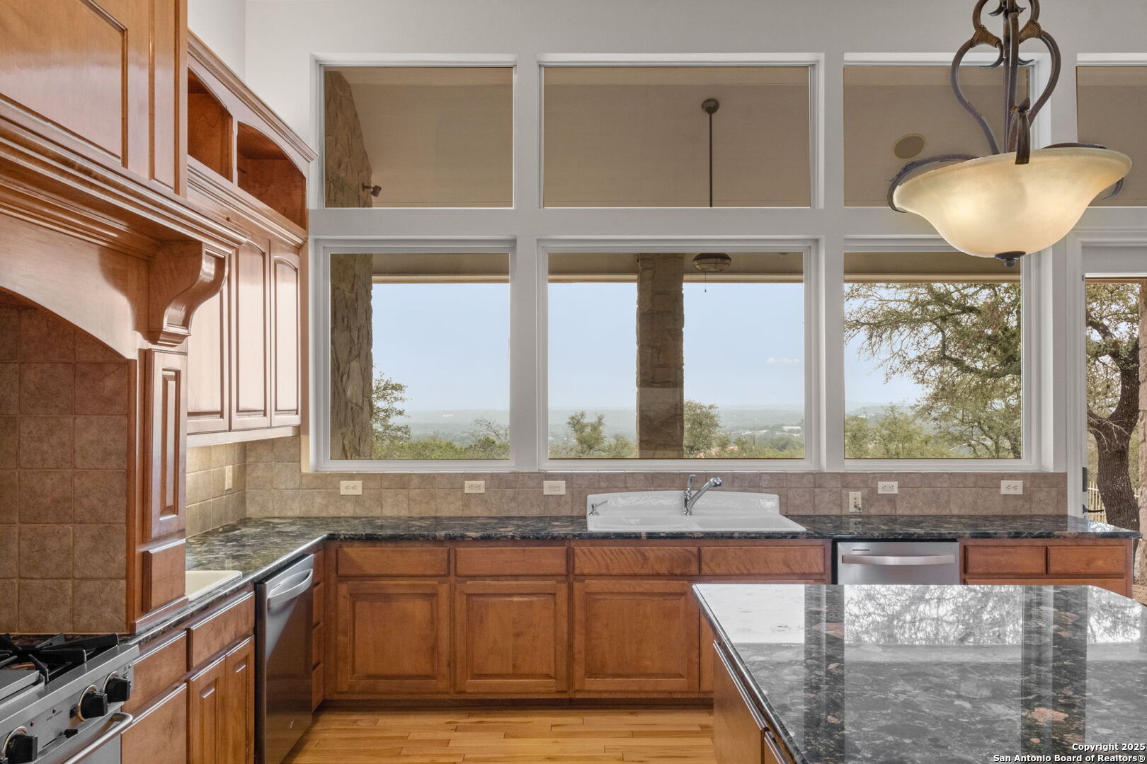 1069 Fawn River