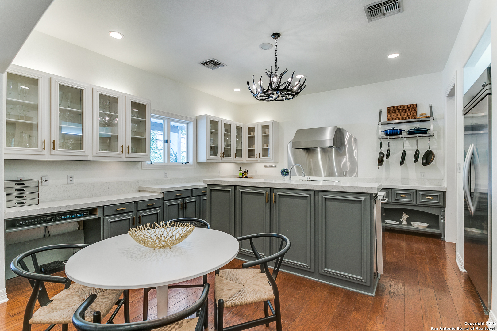 701 Garraty Ct.