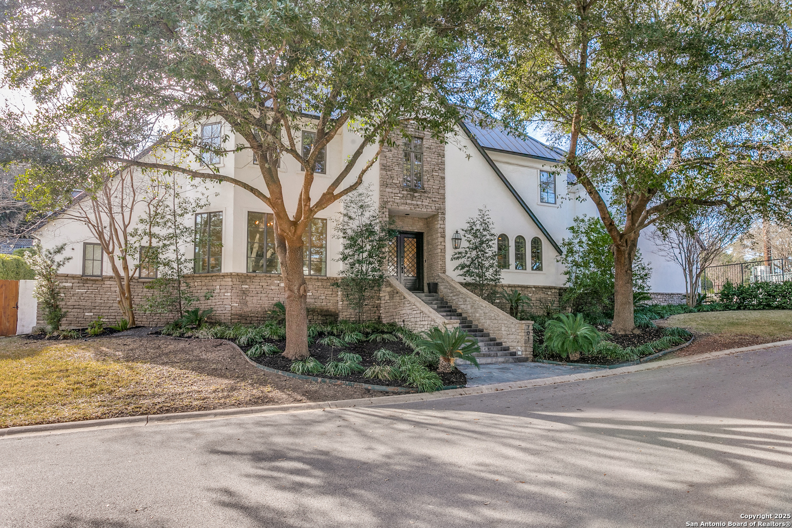 701 Garraty Ct.