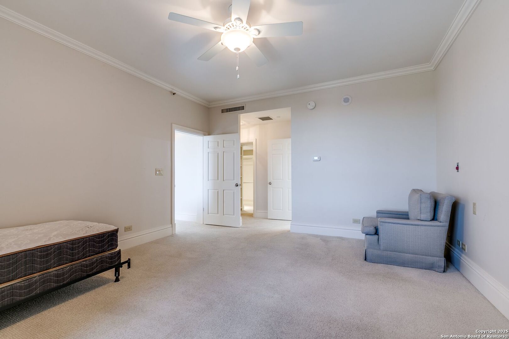 1 Towers Park Ln 616