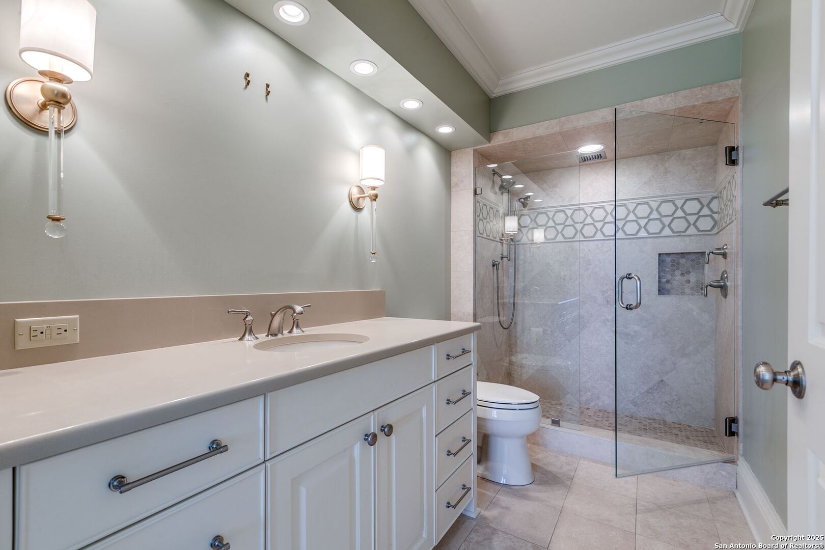 1 Towers Park Ln 616