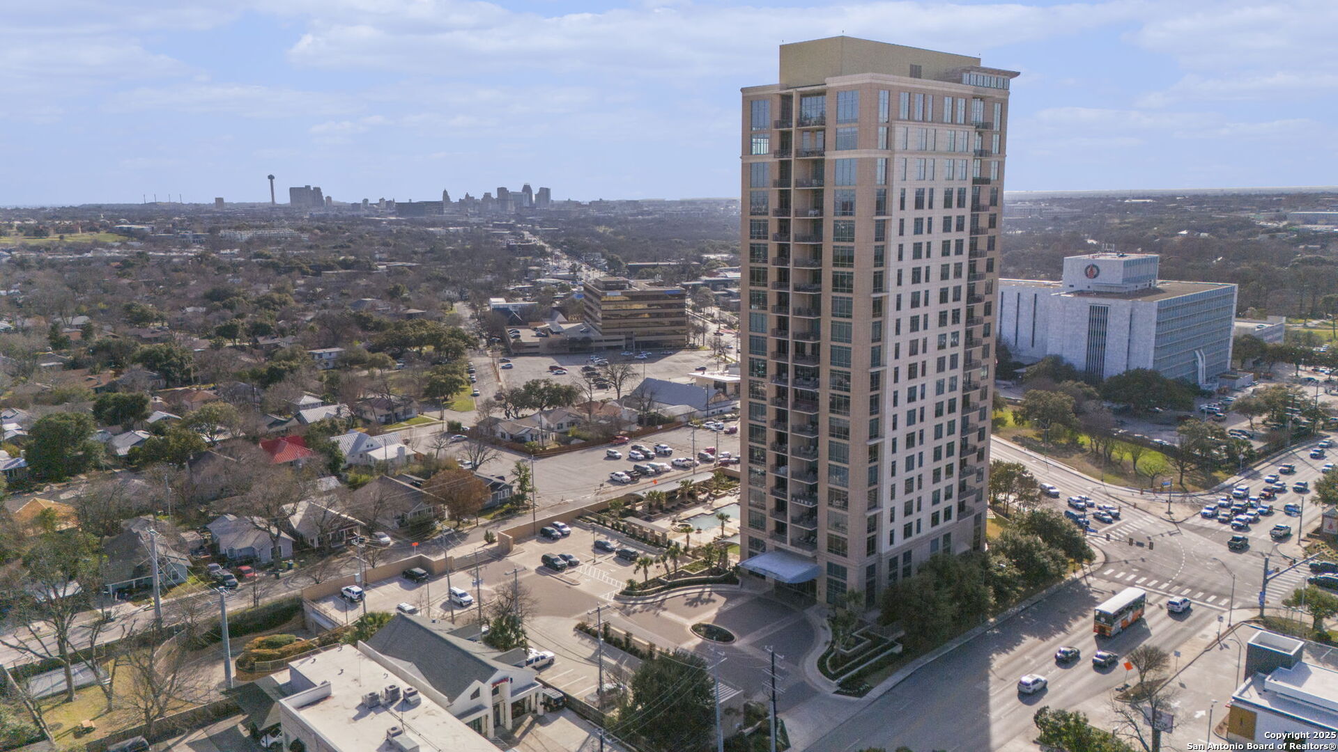 4242 Broadway 1505