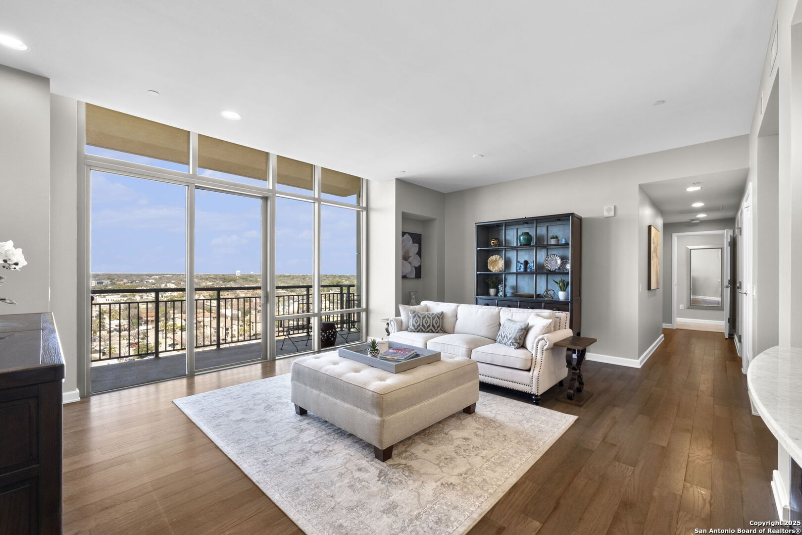 4242 Broadway 1505