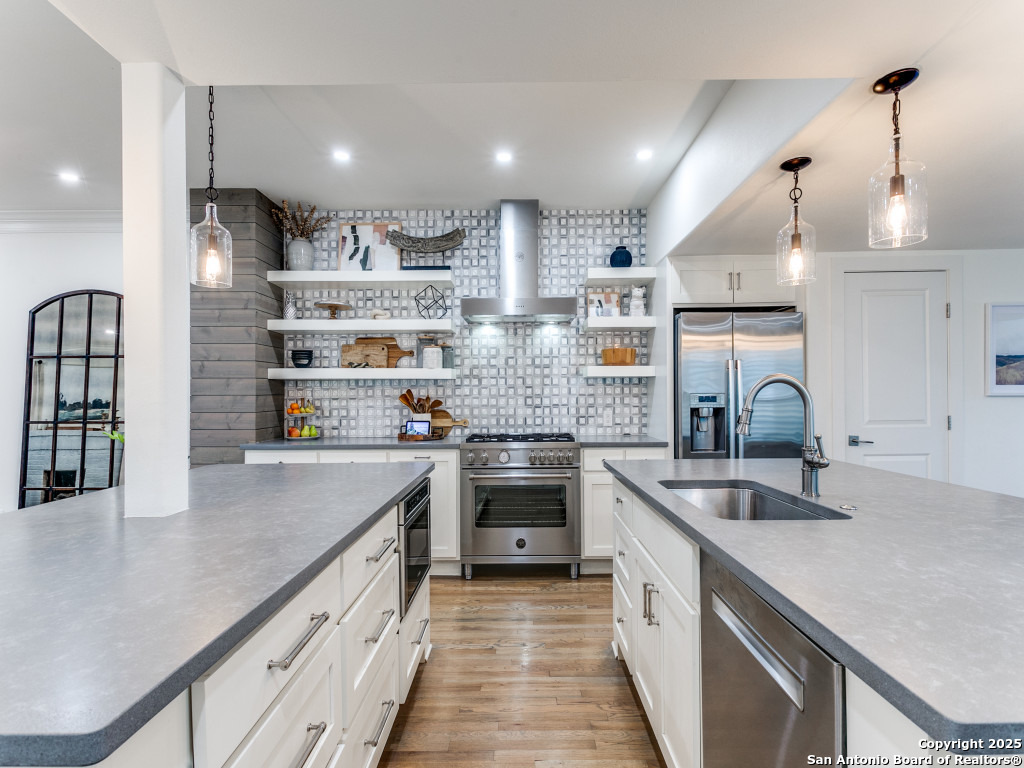 218 Blue Bonnet