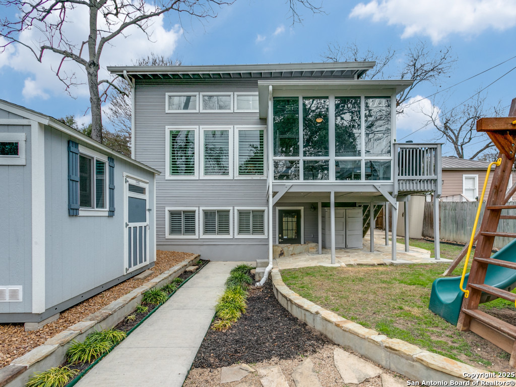 218 Blue Bonnet