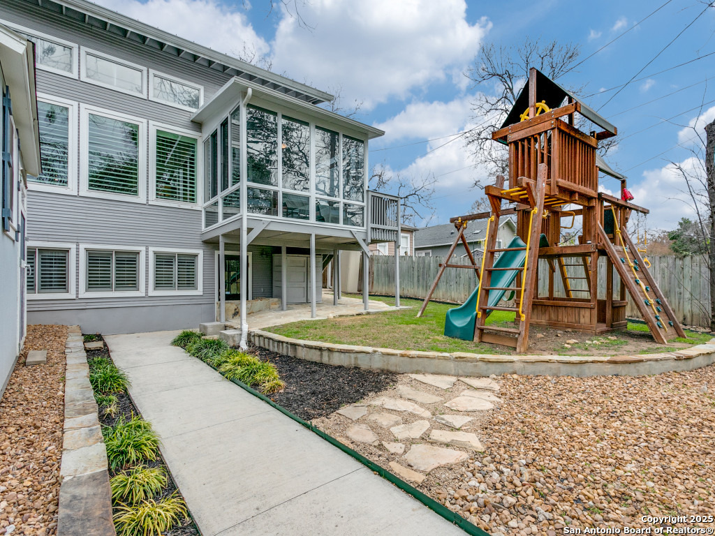 218 Blue Bonnet