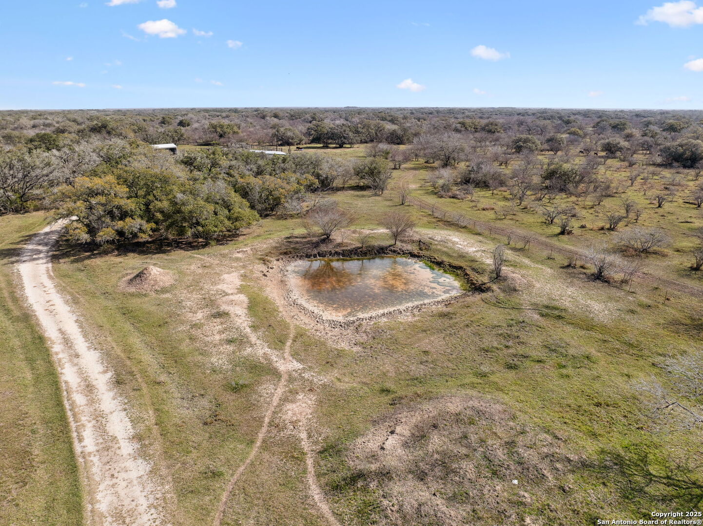 868 US Hwy 183