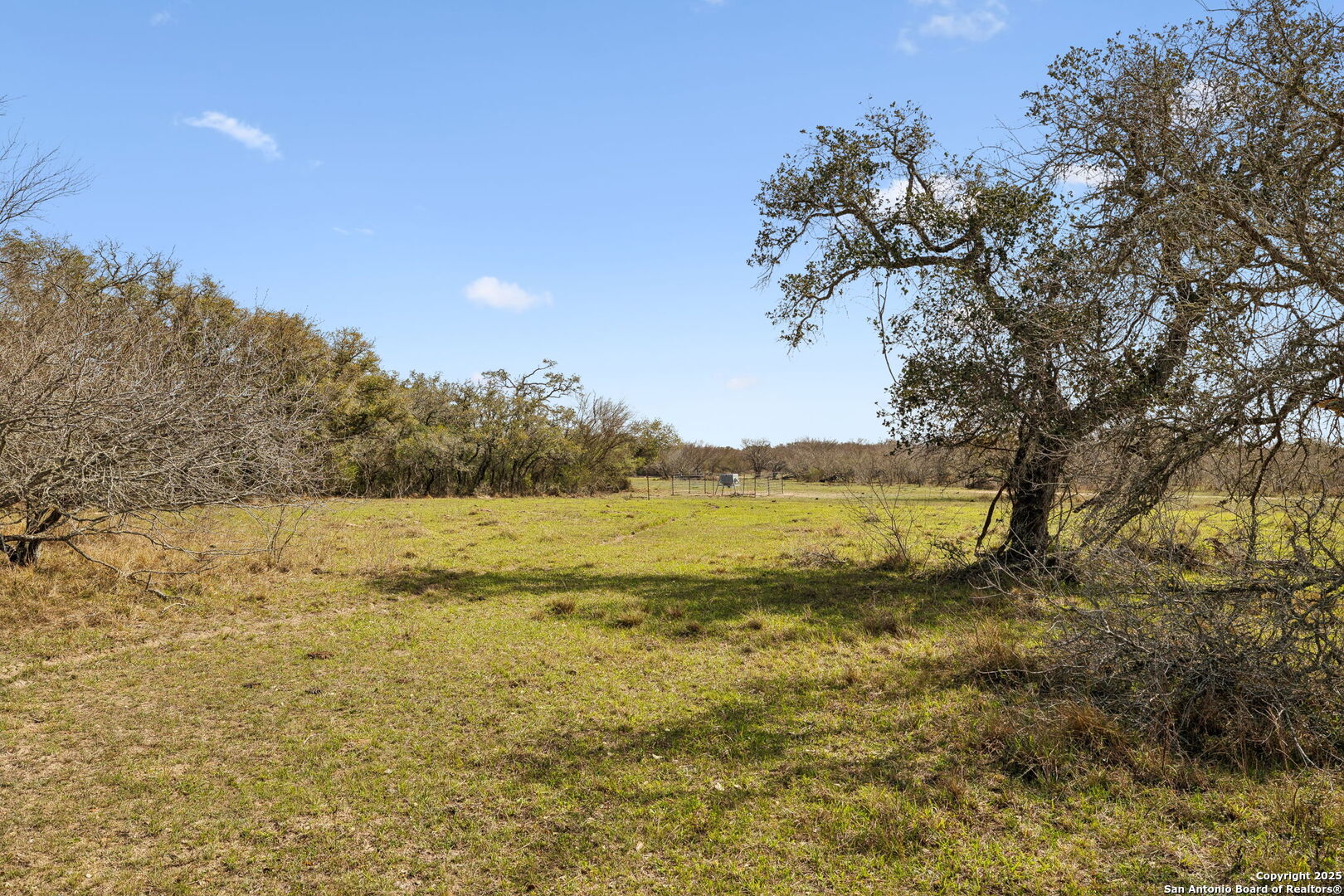868 US Hwy 183