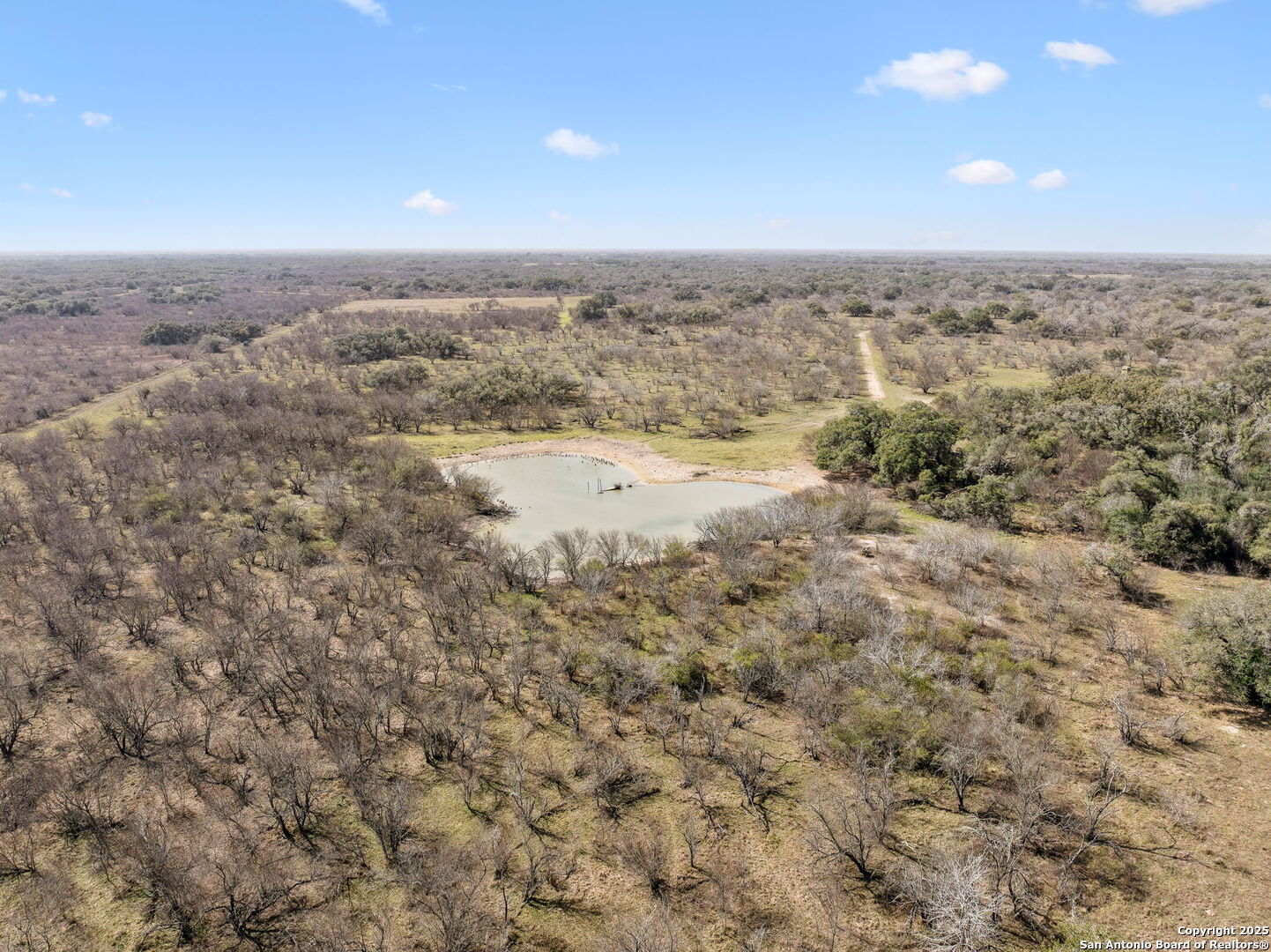 868 US Hwy 183