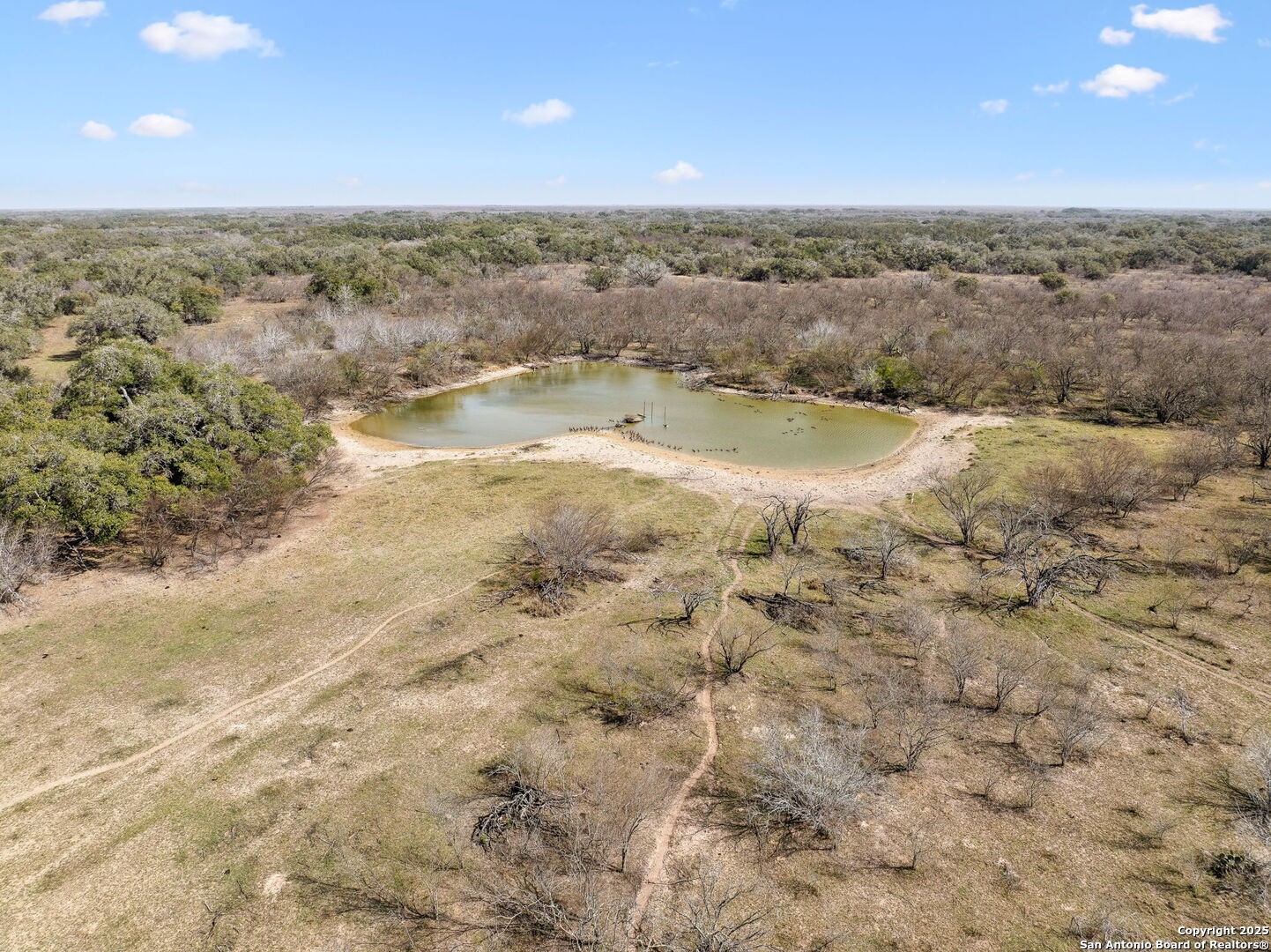 868 US Hwy 183