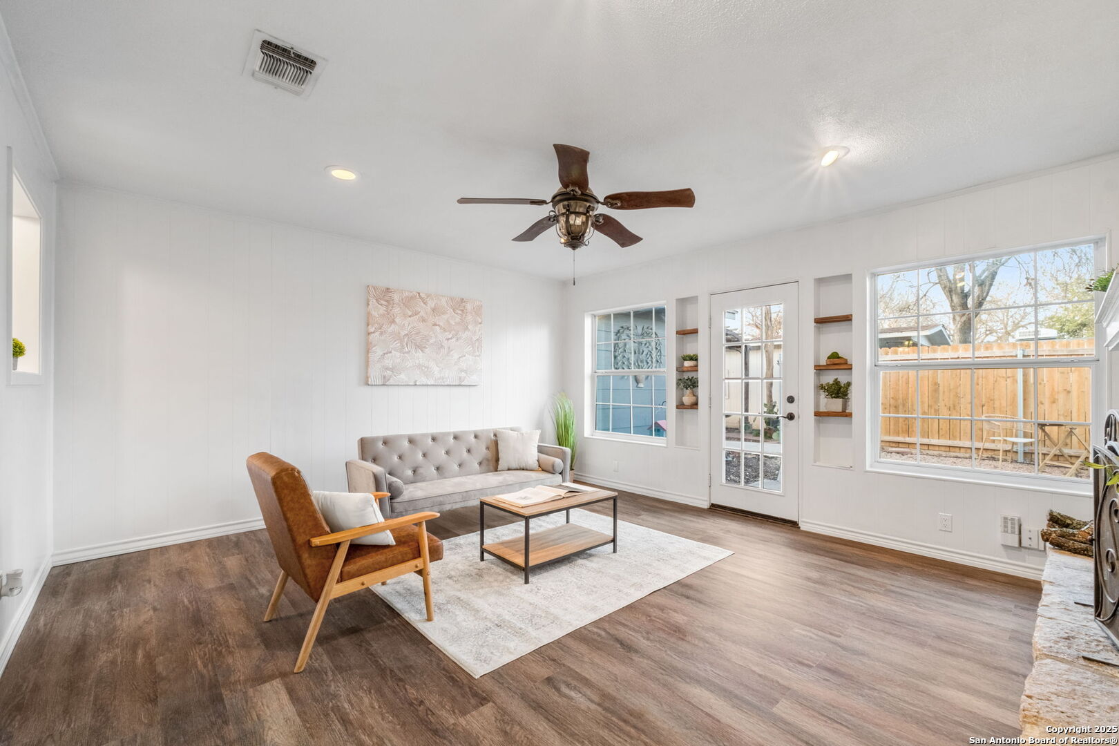 920 N Union