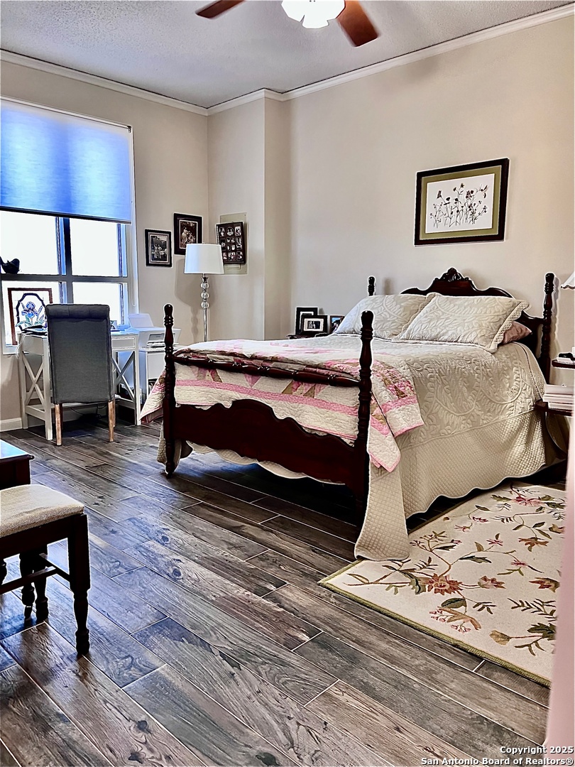 1 Towers Park Ln 1604