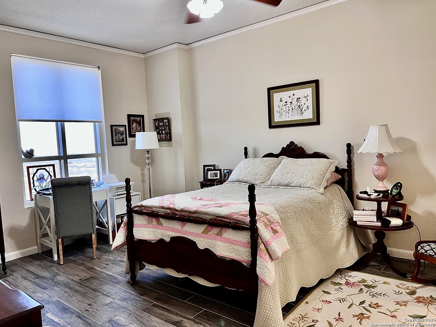 1 Towers Park Ln 1604