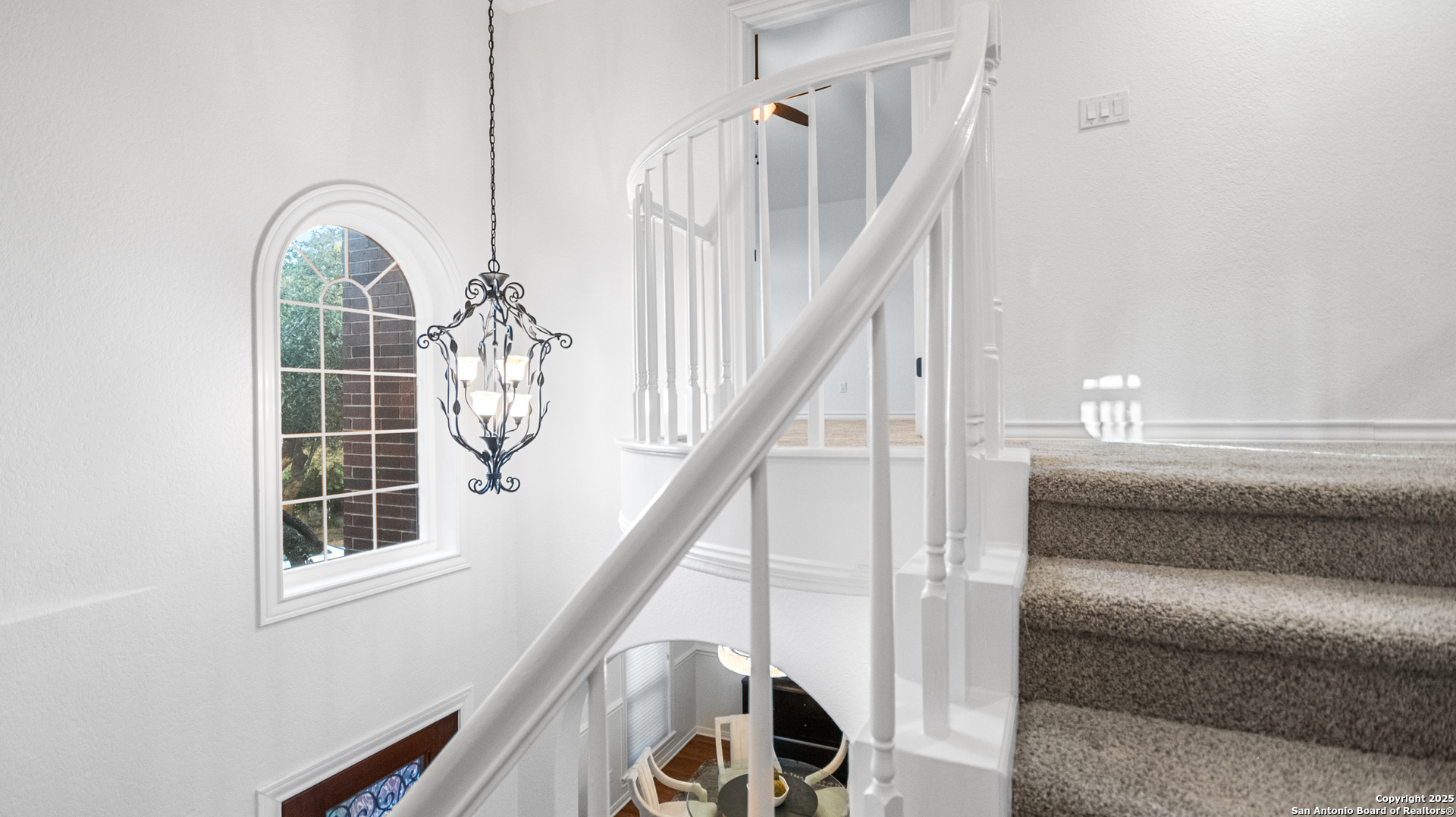1606 Thrush Court