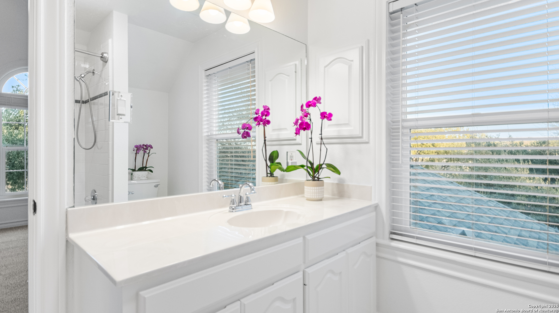 1606 Thrush Court