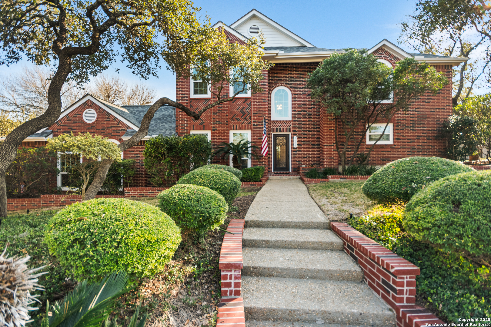 1606 Thrush Court