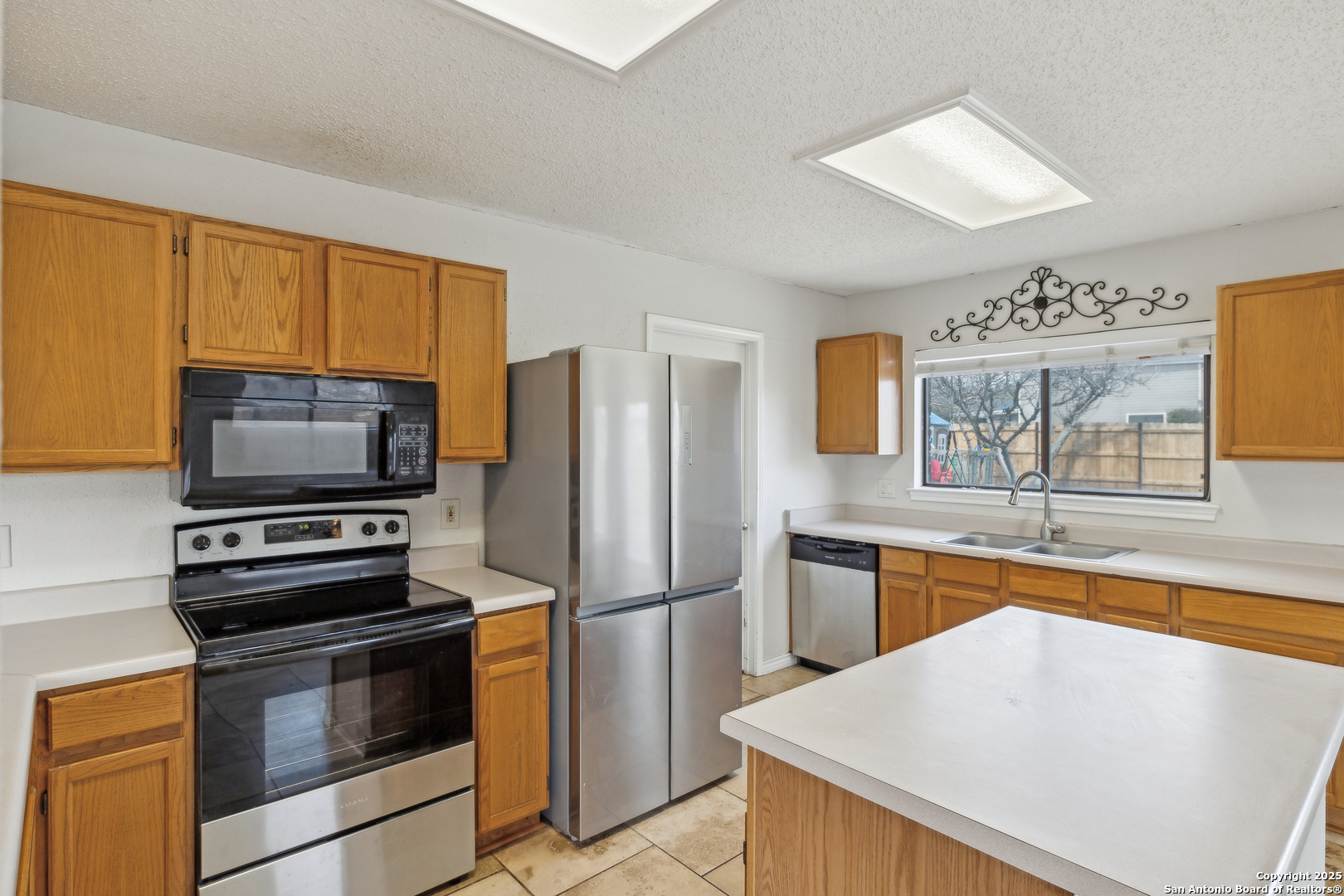 7803 Sandpiper Park