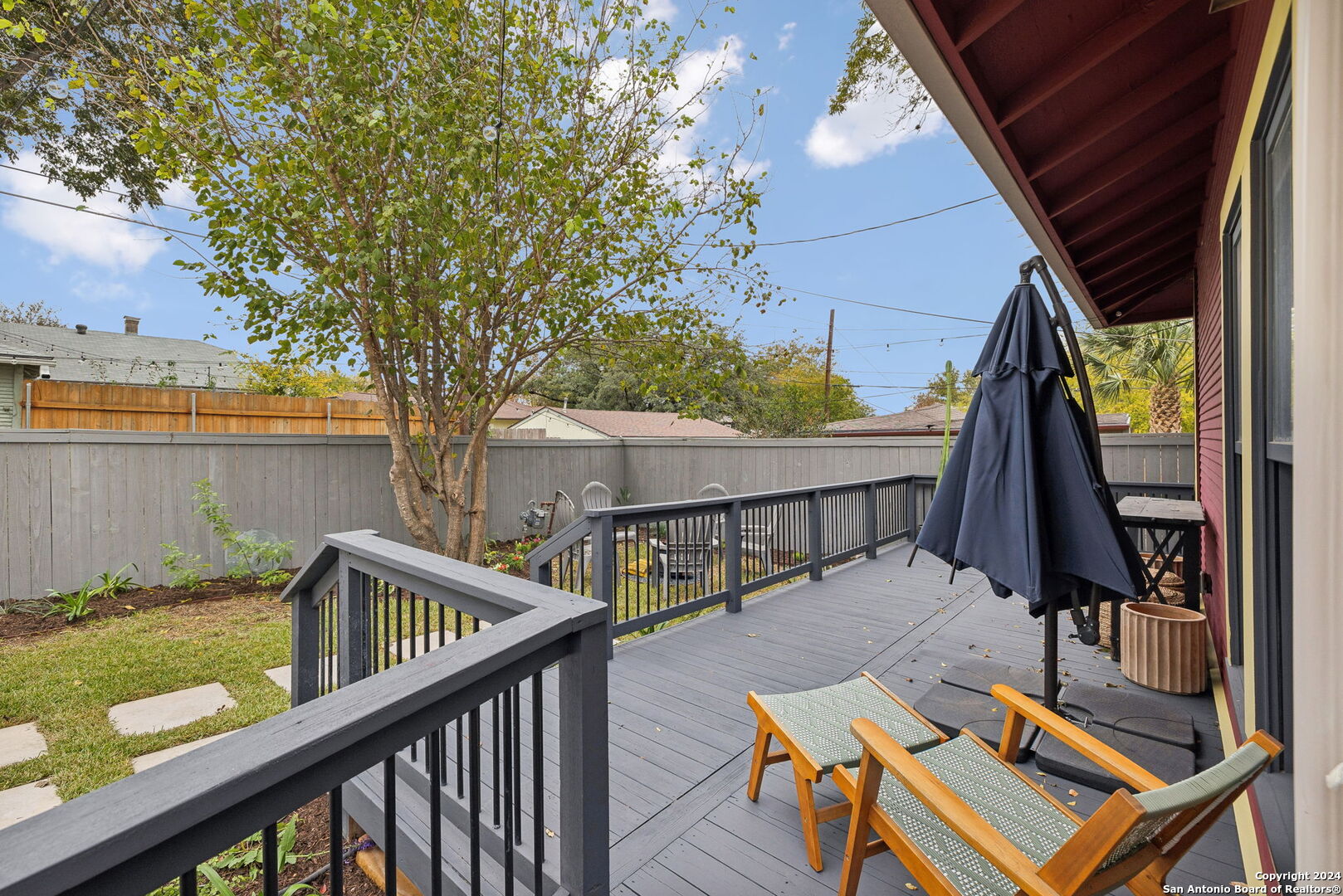 306 Carnahan St