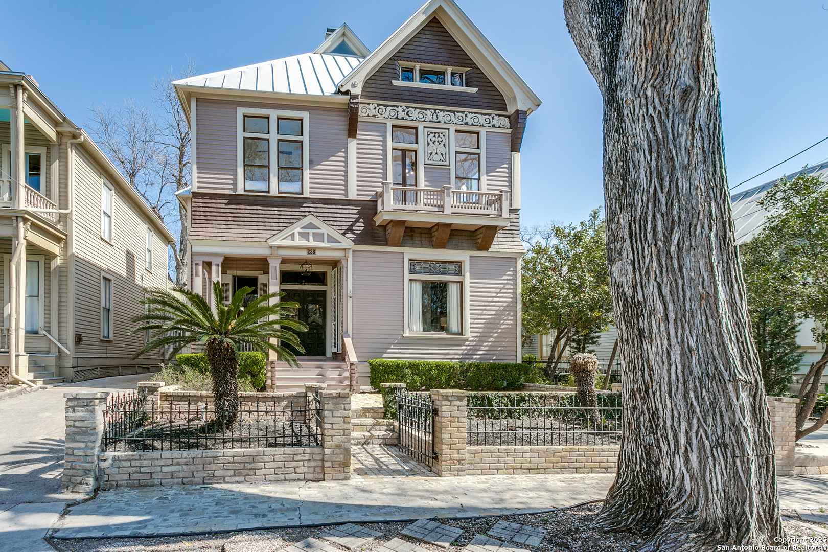 236 Madison