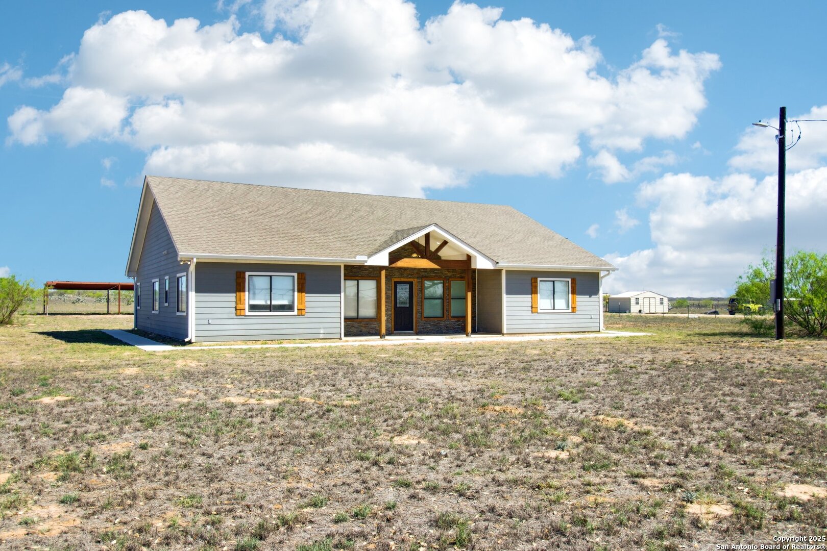 1783 county road 7711
