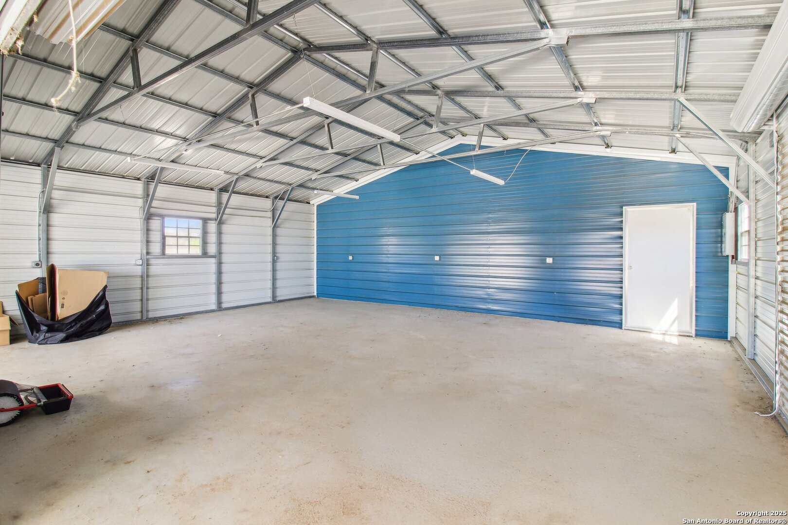 1783 county road 7711
