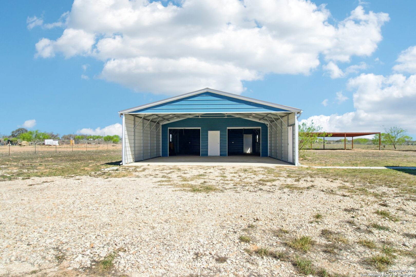 1783 county road 7711