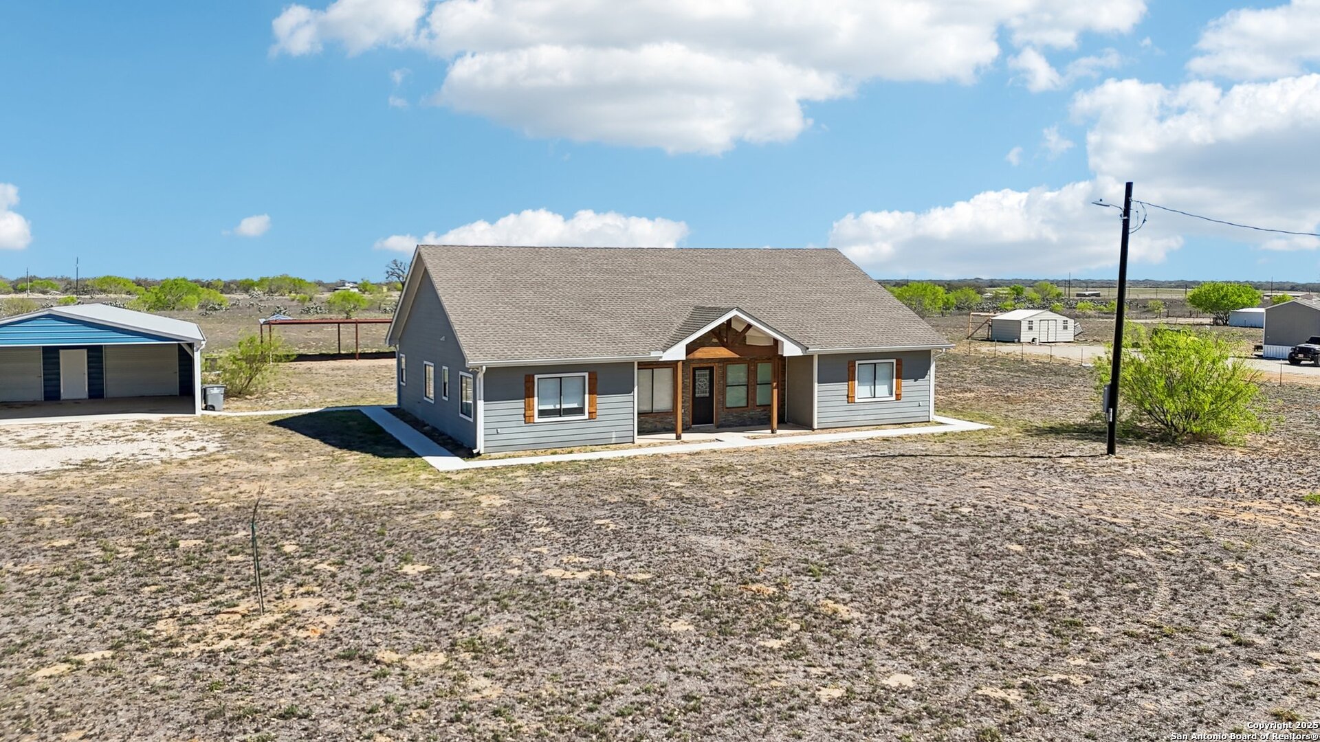 1783 county road 7711